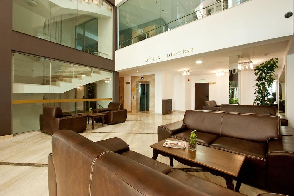 Earth & People Hotel & Spa - Free Parking & Swimming Pool Sofia Exterior photo